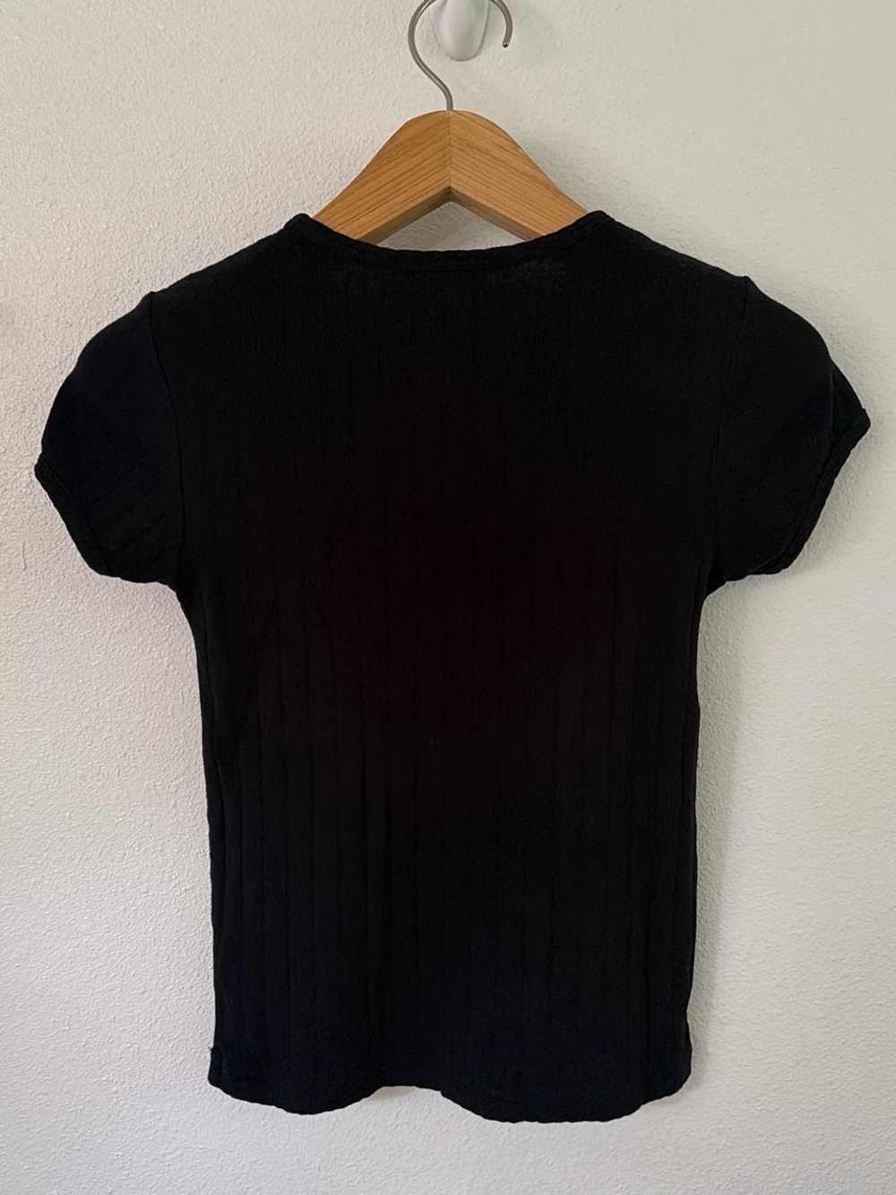 DONNI. | The Pointelle Baby Tee - Picture 4 of 7